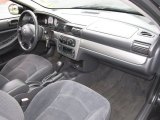 2005 Dodge Stratus SXT Sedan Dashboard