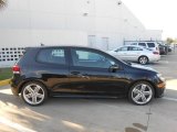 Deep Black Pearl Metallic Volkswagen Golf R in 2013