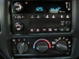 2003 GMC Sonoma SL Extended Cab 4x4 Controls