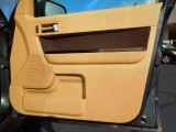 2009 Mazda Tribute i Sport Door Panel