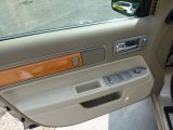 2007 Lincoln MKZ AWD Sedan Door Panel