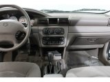 2004 Dodge Stratus SXT Sedan Controls