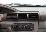 2004 Dodge Stratus SXT Sedan Controls