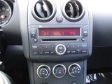 2010 Nissan Rogue SL Controls