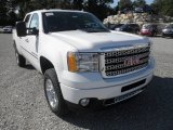 2013 GMC Sierra 3500HD Denali Crew Cab 4x4 Front 3/4 View