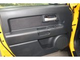 2007 Toyota FJ Cruiser 4WD Door Panel
