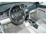 2012 Toyota Camry Hybrid XLE Light Gray Interior