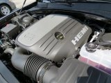 2013 Chrysler 300 S V8 5.7 liter HEMI OHV 16-Valve VVT V8 Engine