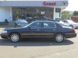 2011 Black Lincoln Town Car Signature Limited #70748718