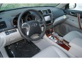 2013 Toyota Highlander Limited 4WD Ash Interior