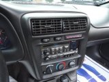 2001 Chevrolet Camaro Convertible Controls