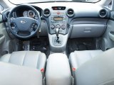 2007 Kia Rondo EX V6 Dashboard