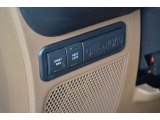 2011 Jeep Wrangler Unlimited Rubicon 4x4 Controls
