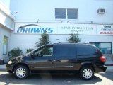 2005 Brilliant Black Chrysler Town & Country Touring #7058408