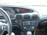 2002 Pontiac Grand Prix GT Sedan Controls