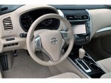 2013 Nissan Altima 3.5 SV Dashboard