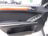 2008 Mercedes-Benz ML 350 4Matic Door Panel