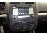 2007 Volkswagen Jetta 2.5 Sedan Controls