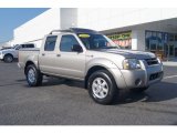 2004 Granite Metallic Nissan Frontier SC Crew Cab 4x4 #71132182