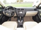 2012 Volkswagen Jetta SEL Sedan Dashboard