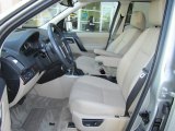 2011 Land Rover LR2 HSE Front Seat