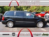 2013 Brilliant Black Crystal Pearl Chrysler Town & Country Touring #71275570