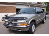 2002 Light Pewter Metallic Chevrolet S10 LS Crew Cab 4x4 #71337775