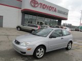 2005 CD Silver Metallic Ford Focus ZX3 SES Coupe #71337232