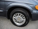 Chrysler Town & Country 2001 Wheels and Tires
