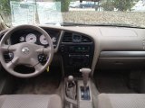 2004 Nissan Pathfinder SE 4x4 Dashboard
