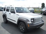 2011 Jeep Liberty Renegade 4x4 Front 3/4 View