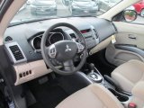 2013 Mitsubishi Outlander SE AWD Beige Interior