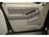 2006 Ford Explorer XLT Door Panel