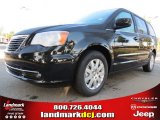 2013 Brilliant Black Crystal Pearl Chrysler Town & Country Touring #71633796