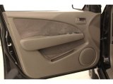 2004 Mitsubishi Outlander XLS AWD Door Panel