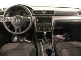 2012 Volkswagen Passat 2.5L S Dashboard