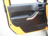 2013 Jeep Wrangler Unlimited Rubicon 4x4 Door Panel