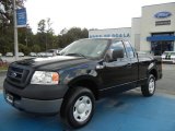 2005 Black Ford F150 XL Regular Cab #71744633