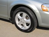 2005 Dodge Stratus SXT Sedan Wheel