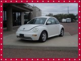 1998 Cool White Volkswagen New Beetle 2.0 Coupe #71744970