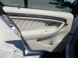 2013 Ford Taurus Limited Door Panel