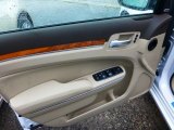 2013 Chrysler 300 C AWD Door Panel