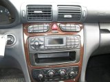 2003 Mercedes-Benz C 240 4Matic Sedan Controls