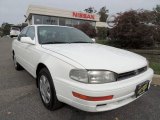 1994 Super White Toyota Camry LE Sedan #71914626
