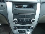 2010 Mercury Milan V6 Premier AWD Controls