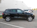 2013 Volkswagen Touareg TDI Executive 4XMotion Exterior