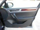 2013 Volkswagen Touareg TDI Executive 4XMotion Door Panel