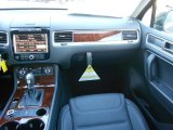 2013 Volkswagen Touareg TDI Executive 4XMotion Dashboard