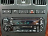 2002 Chrysler Town & Country LXi Audio System