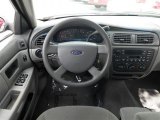 2004 Ford Taurus SES Sedan Dashboard